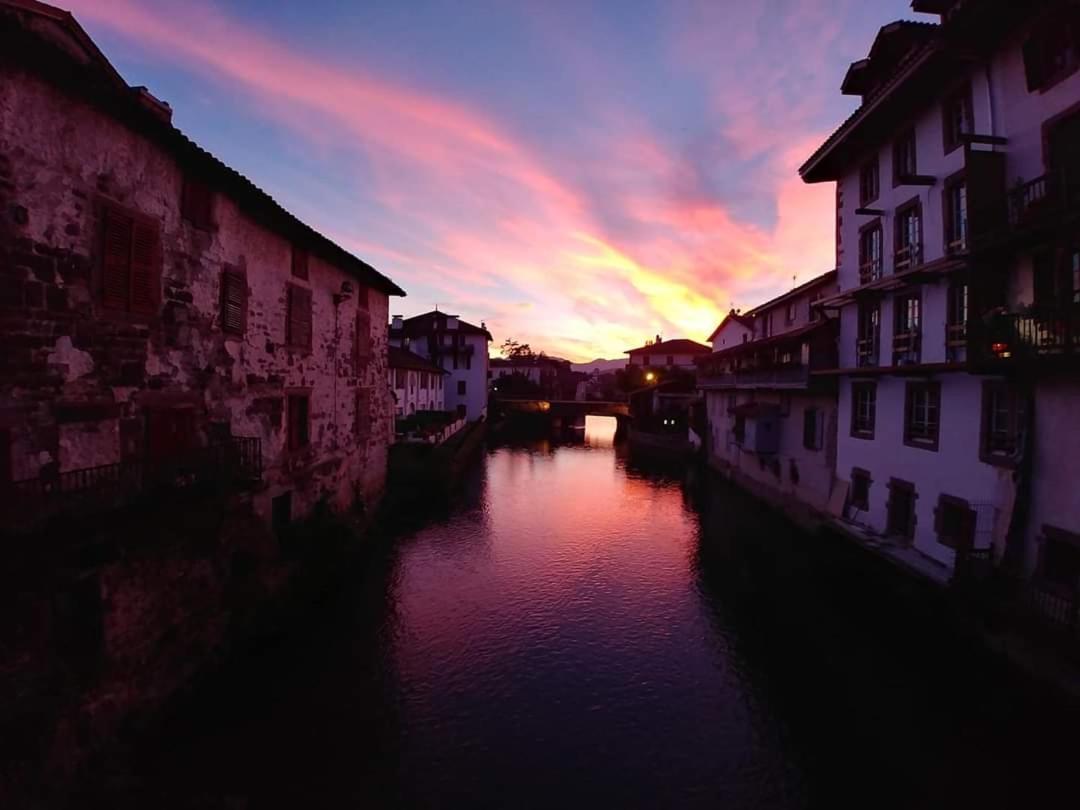 Gite Ultreia Vertes Montagnes Saint-Jean-Pied-de-Port Esterno foto